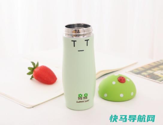 保温杯内壁发黄是生锈吗？保温杯干燥剂泡水喝了会怎么样