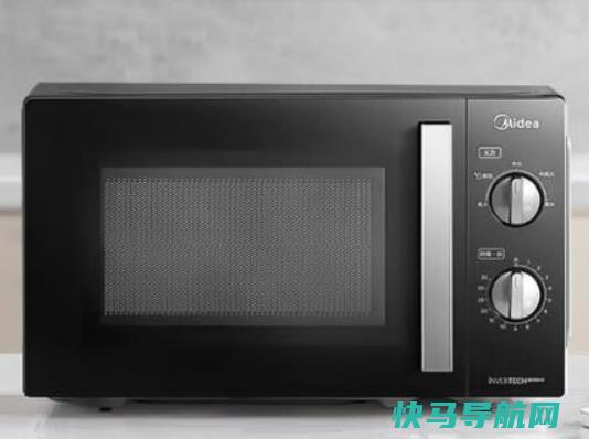 玻璃杯能放微波炉里加热吗？微波炉烤鸡翅冒烟正常吗
